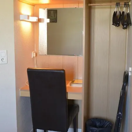 Fasthotel Troyes Motel *