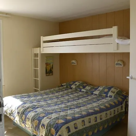Fasthotel Troyes Motel